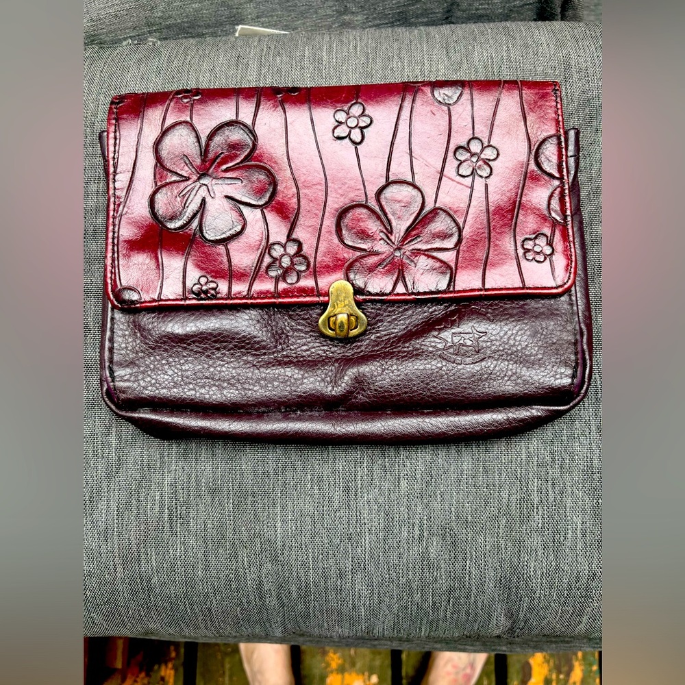 Petit sac vintage en cuir véritable.